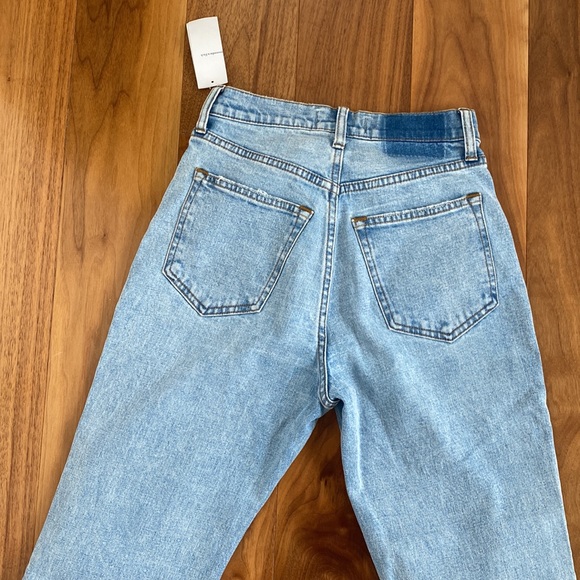 Abercrombie: ankle straight jean / size 26 XTRA short - Picture 3 of 3